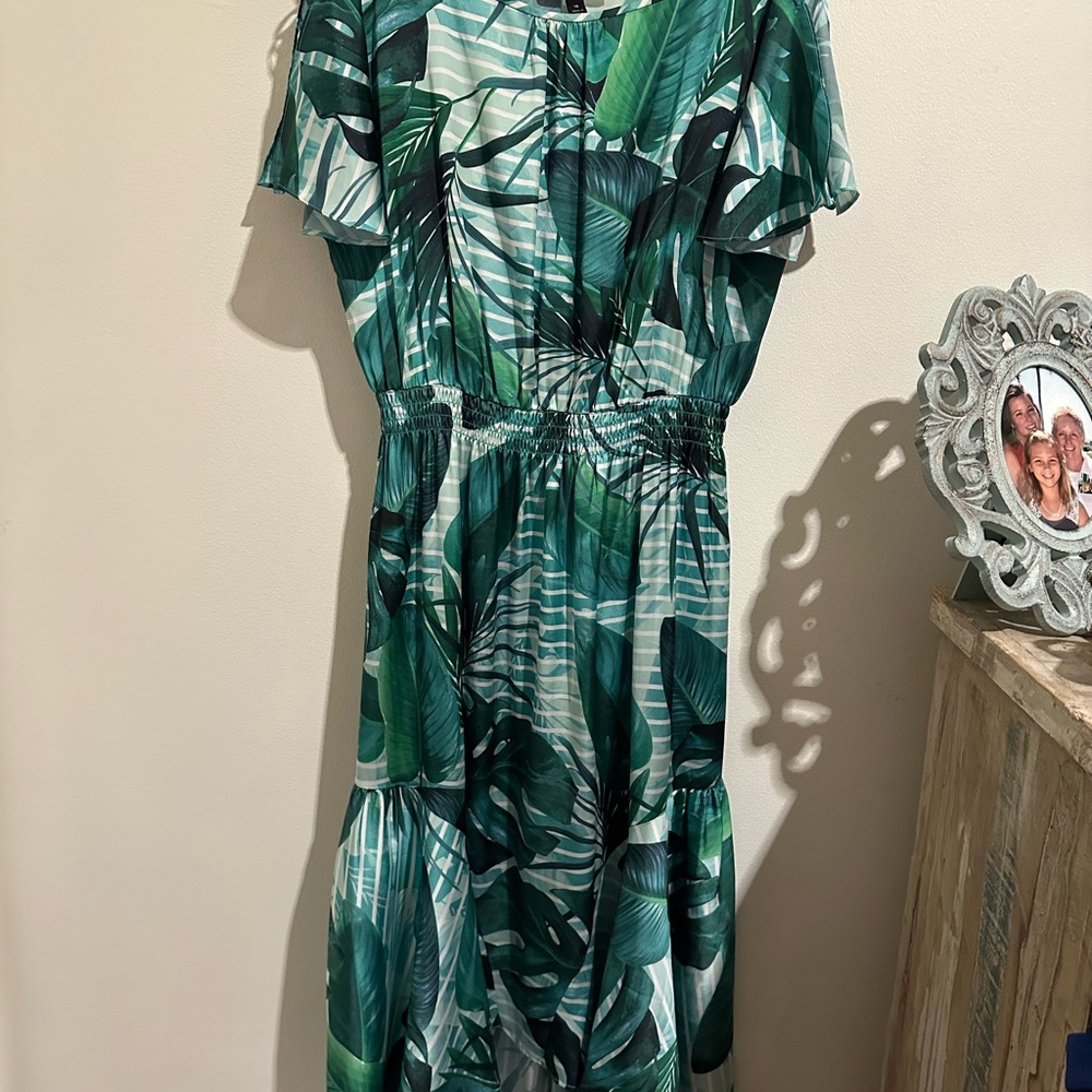 Green Leaf Print Women's Dress